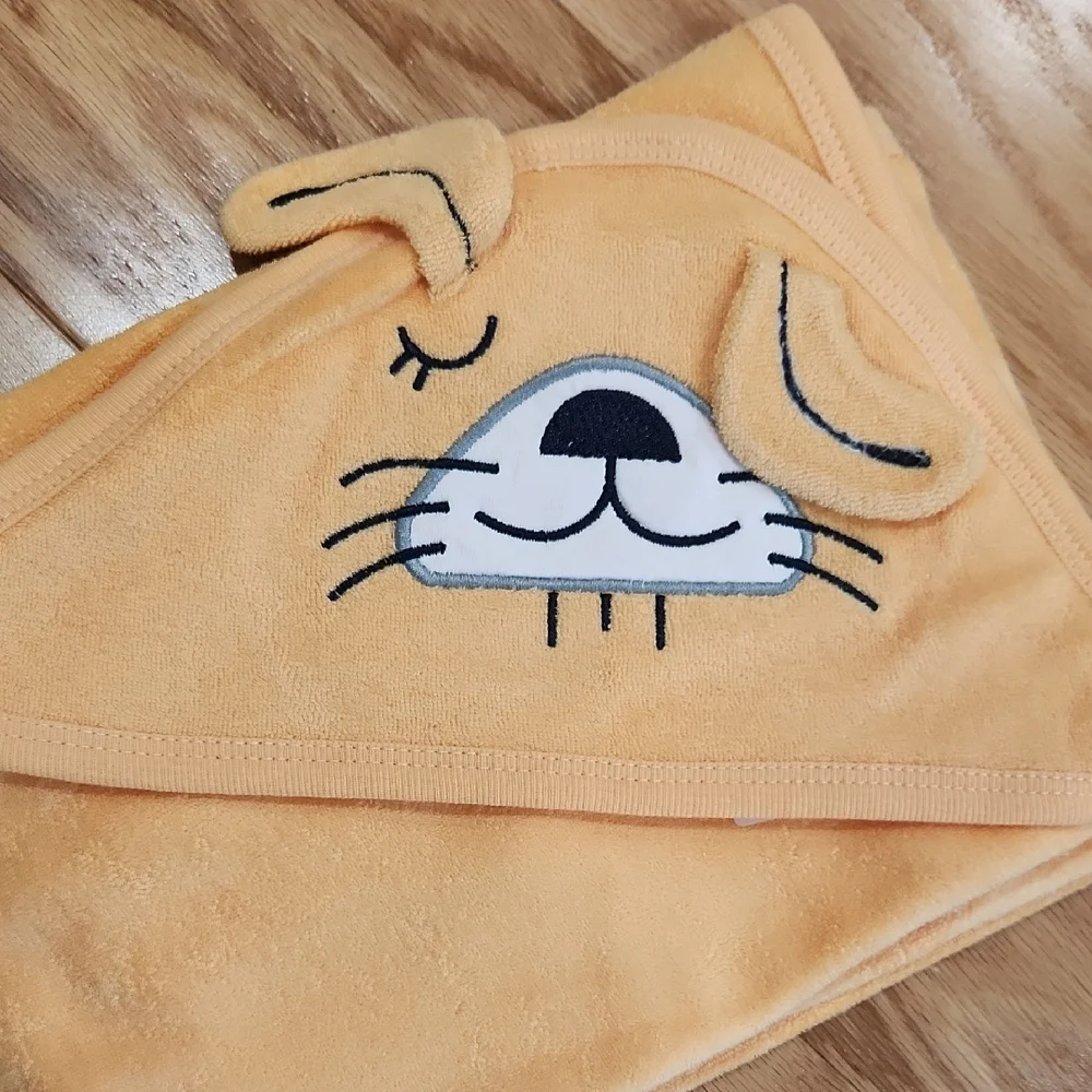 NWT Adorable Lion Hooded Baby Towel Infant